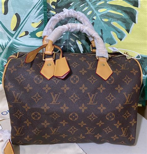 special commdictory louis vuitton